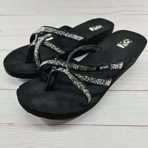 Teva Mush Mandalyn Wedge Sandal‎ Womens 8 Black Floral Pattern Flip Flops